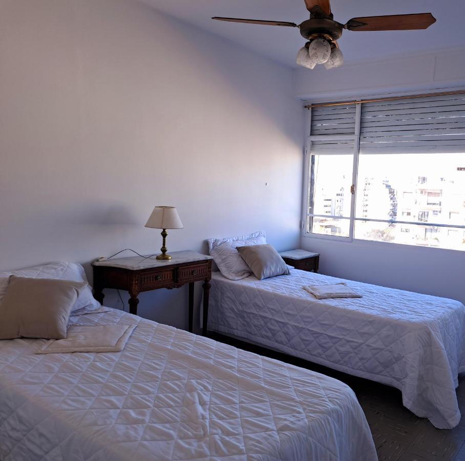 Amplio Departamento, 3 Ambientes, Muy Luminoso Y Muy Bien Comunicado. Appartamento *